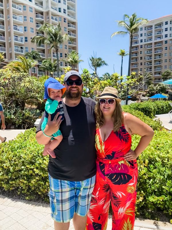 Enjoying Sunny Aruba!