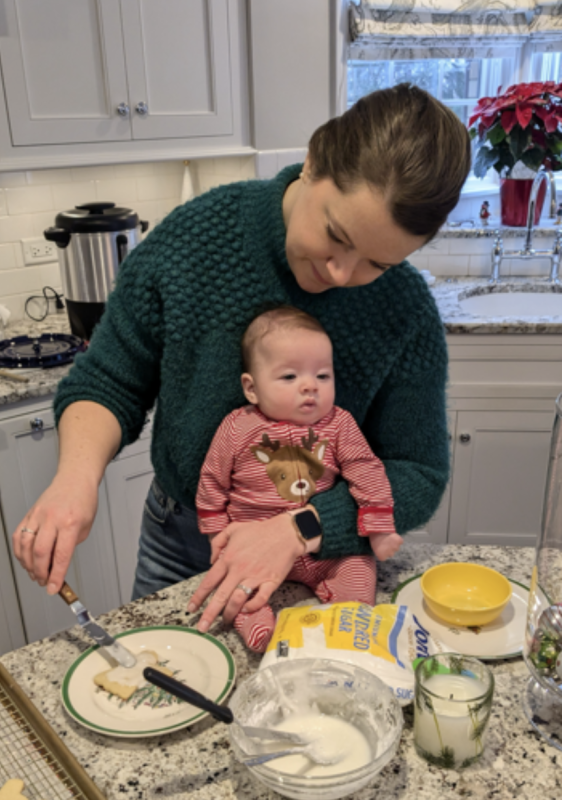 Decorating Christmas Cookies