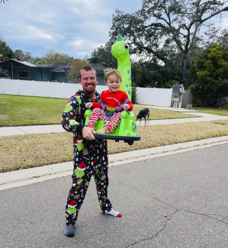 Christmas Day Fun in the Neighborhood with Matching Pajamas