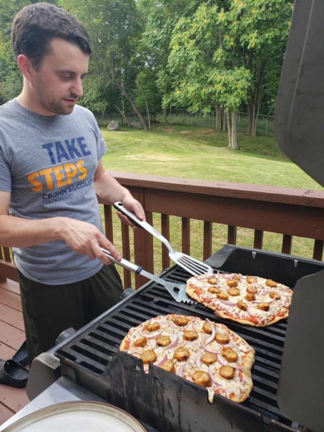 Kris Will Grill Anything - Even Pizza!